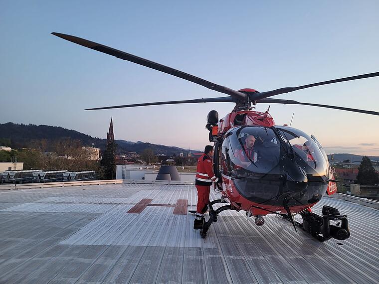 Evakuierung am St. Josefskrankenhaus Freiburg aufgrund von Fliegerbombenfund am 09.04.2025