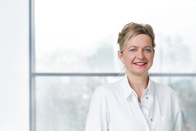 Dr. Michaela Bossart