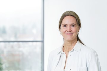Dr. Bärbel Basters-Hoffmann