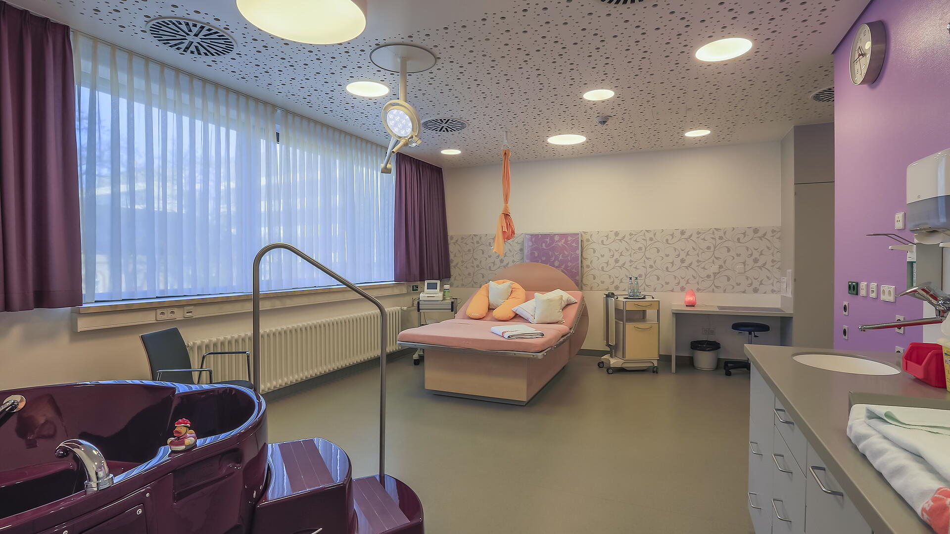 Kreißsaal Geburtenstation St. Josefskrankenhaus